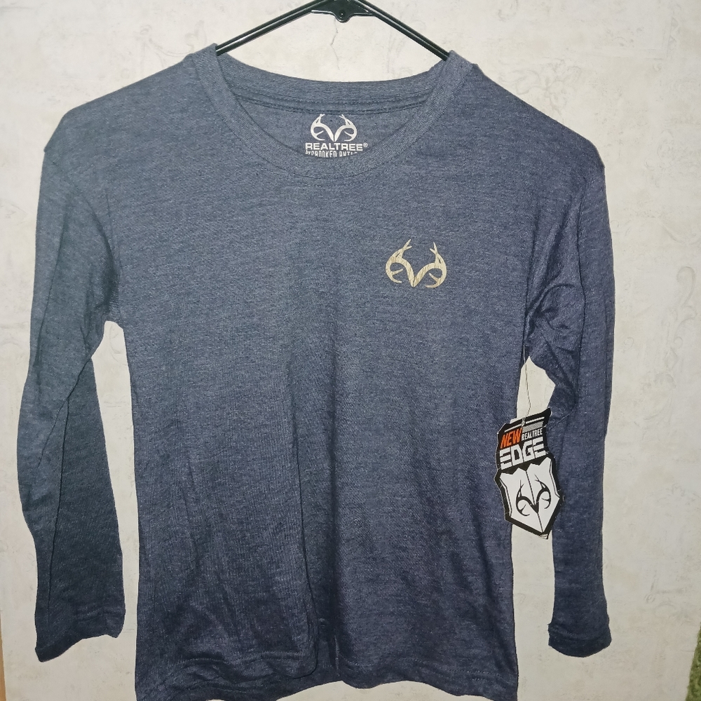 Realtek long sleeve Boys shirt.
